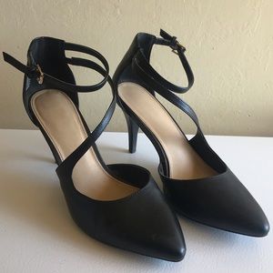 Women’s Apt. 9 strappy memory foam black heels
